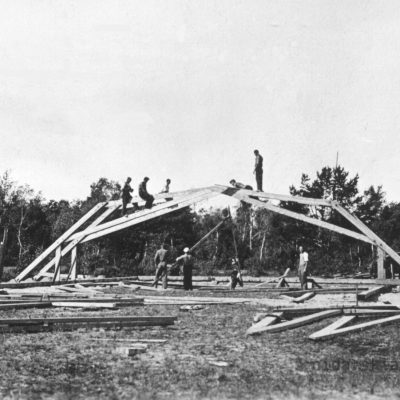 Nidos angaro fermų montavimas 1933